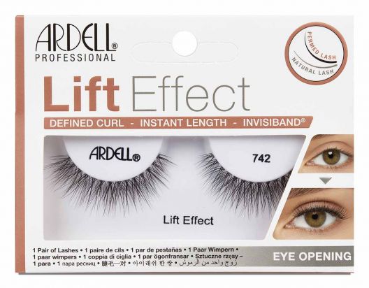 Ardell Strip Lashes with Stunning Lift Effect