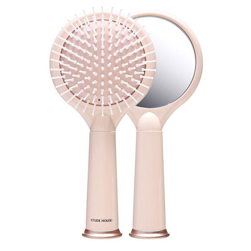 Etude House's Charming Lovely Etti Standing Hair Brush for a Wonderful Hair Brushing Experience