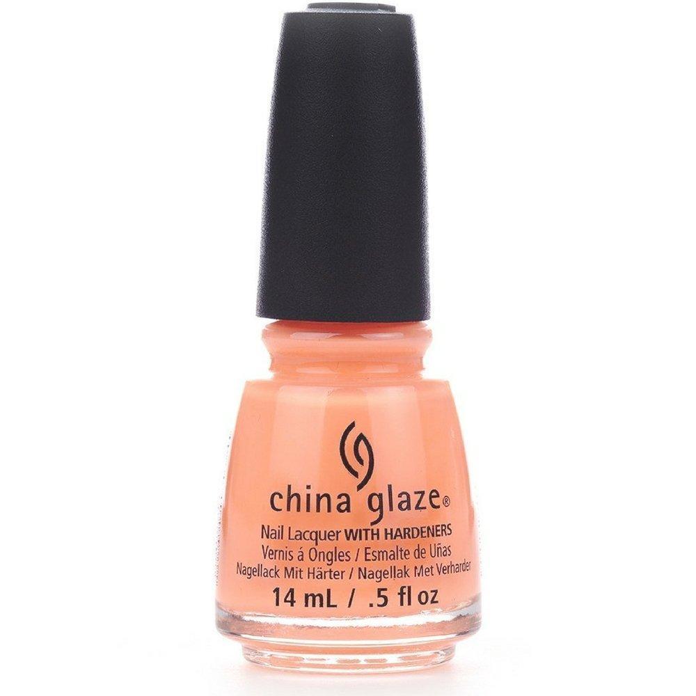 China Glaze Nail Lacquer - Flip Flop Fantasy, 0.5 Ounce (#80946) for a Poolside Vibe