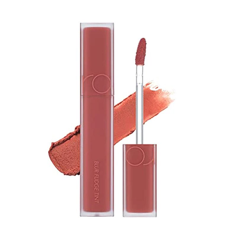 Romand Blurry Fudge-style Lip Tint for a Matte and Gradated Lip Look