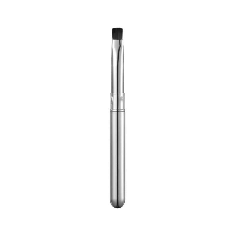 Portable Studio 17 Flat-Type Lip Brush 211 for Precise Lip Makeup